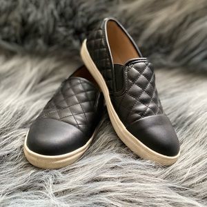 Steve Madden Slip-on shoes
